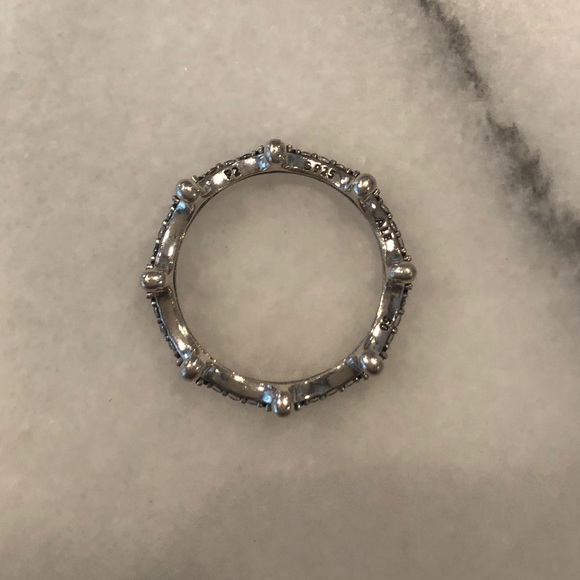 Pandora Enchanted crown ring - Picture 5 of 6